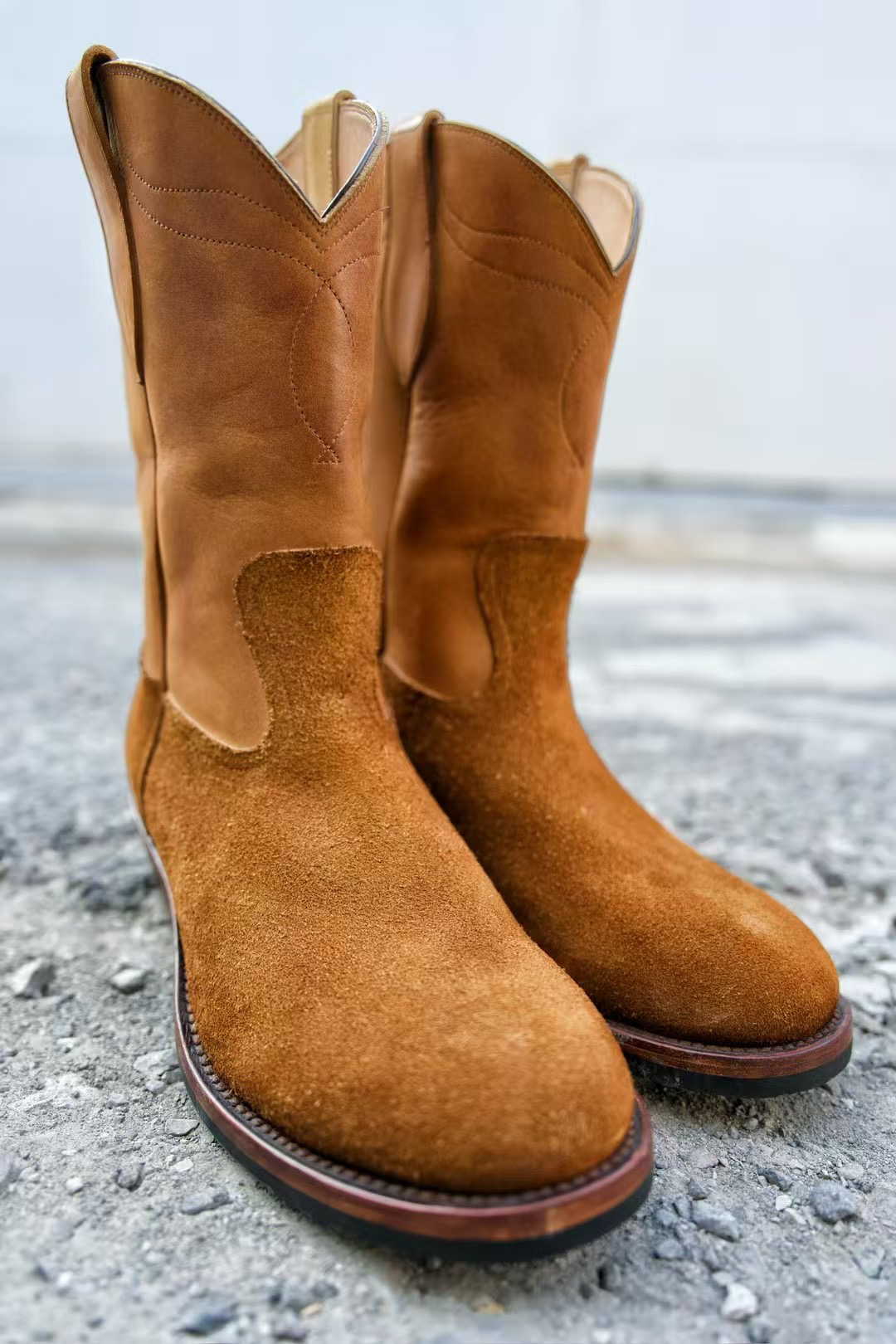 TRADBAND Western bull head stitched western boots,Brown fur and black fur